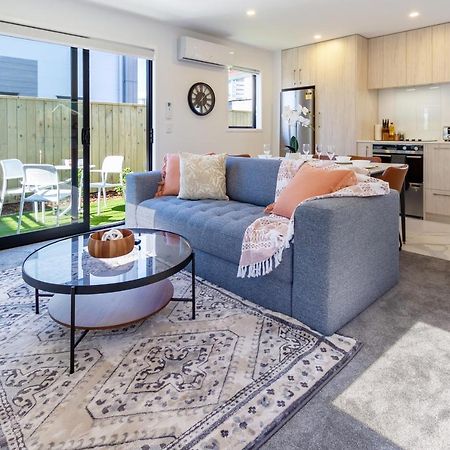 Beachside Bliss: 1 Bed 1 Bath Christchurch Bagian luar foto