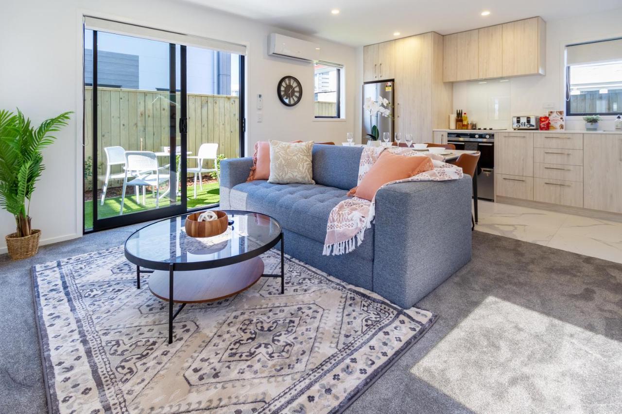 Beachside Bliss: 1 Bed 1 Bath Christchurch Bagian luar foto
