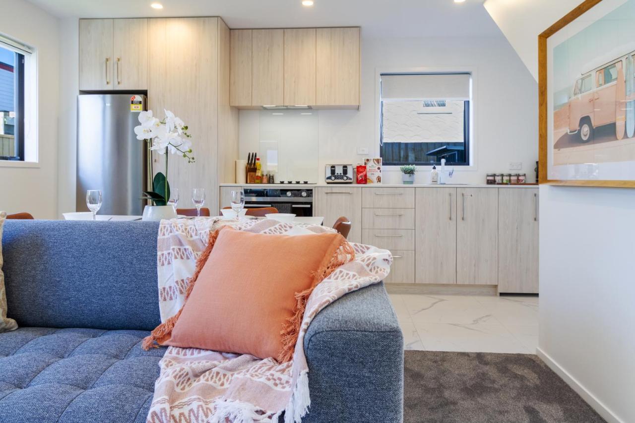 Beachside Bliss: 1 Bed 1 Bath Christchurch Bagian luar foto