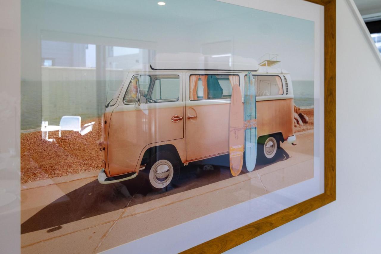 Beachside Bliss: 1 Bed 1 Bath Christchurch Bagian luar foto